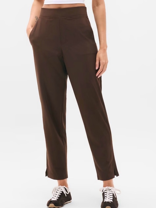 Athleta Pants - Athleta Brooklyn Ankle Pant 4P NWT Petite Travel Work Pant Brown